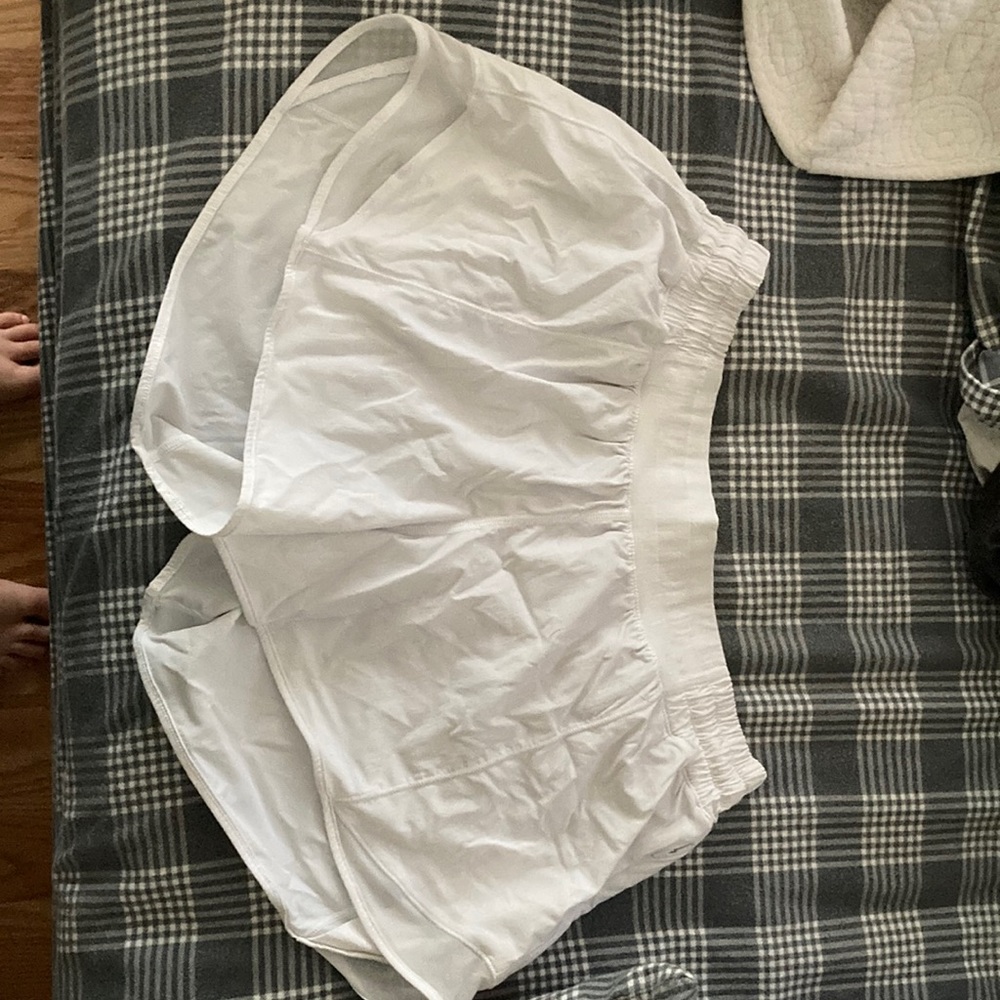 lululemon hotty hot white shorts worn 2 twice